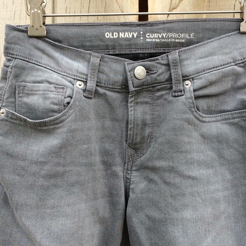 ☀️Gray Skinny Jeans - Picture 2 of 4